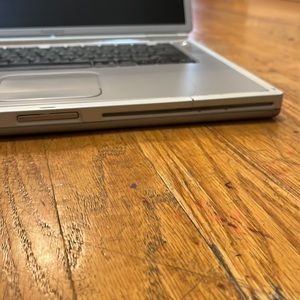 Apple PowerBook G4 - Thumbnail 3